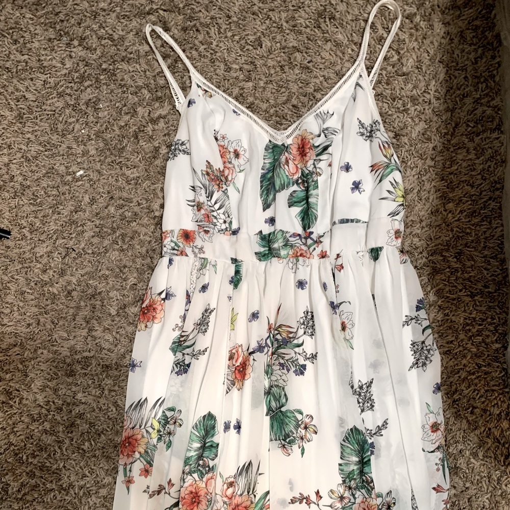 Whit Floral Summer/ Spring Dress .